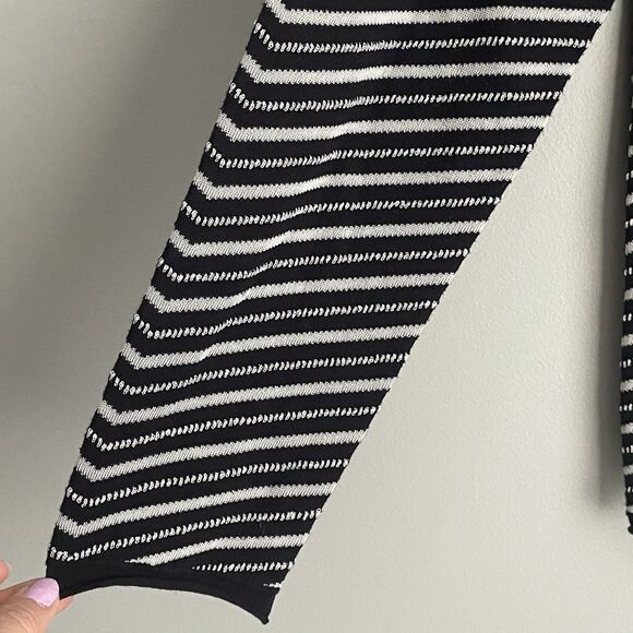 Armani Collezioni Italy Striped Navy White Top Women's L Long Sleeve Pullover - Picture 7 of 16